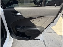 Vehicle Thumb #24
