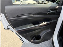 Vehicle Thumb #20