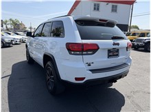 Vehicle Thumb #60