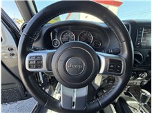 Vehicle Thumb #28