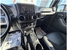 Vehicle Thumb #31