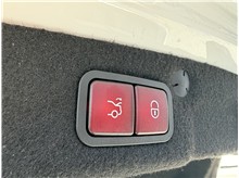 Vehicle Thumb #24
