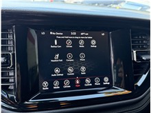 Vehicle Thumb #46