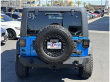 Vehicle Thumb #15