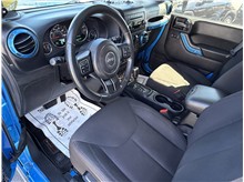 Vehicle Thumb #19