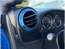 Vehicle Thumb #36