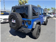 Vehicle Thumb #49