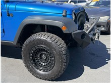Vehicle Thumb #7