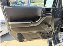 Vehicle Thumb #15