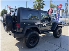 Vehicle Thumb #42