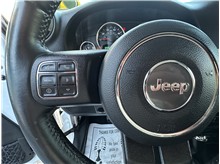 Vehicle Thumb #27