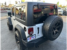 Vehicle Thumb #35