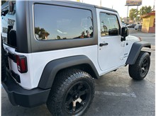 Vehicle Thumb #37