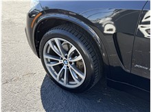 Vehicle Thumb #12