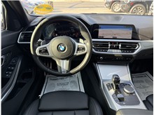 Vehicle Thumb #37