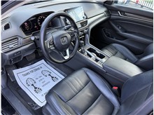 Vehicle Thumb #18