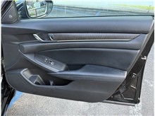 Vehicle Thumb #31