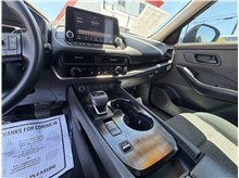 Vehicle Thumb #32