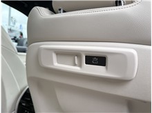 Vehicle Thumb #34