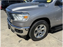 Vehicle Thumb #11