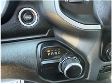 Vehicle Thumb #36