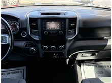 Vehicle Thumb #37