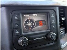 Vehicle Thumb #43