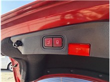 Vehicle Thumb #22