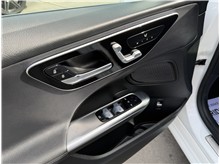 Vehicle Thumb #17