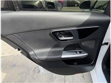 Vehicle Thumb #21