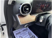 Vehicle Thumb #35