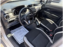 Vehicle Thumb #18
