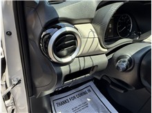 Vehicle Thumb #34
