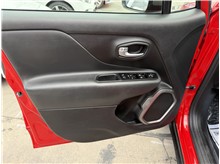 Vehicle Thumb #16