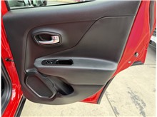 Vehicle Thumb #27