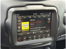 Vehicle Thumb #47