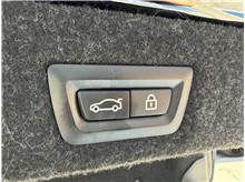 Vehicle Thumb #24