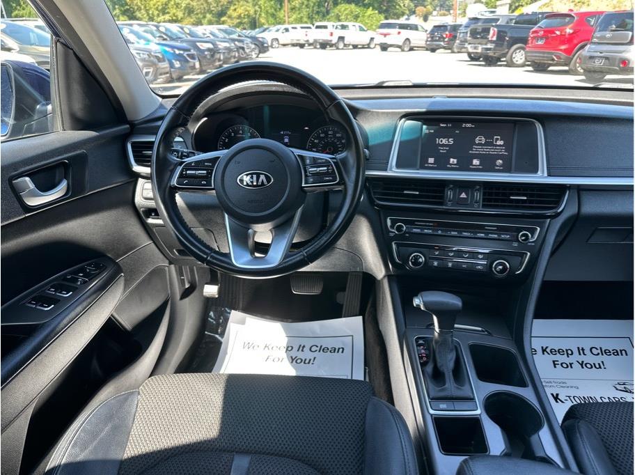 2020 Kia Optima S - Photo 10