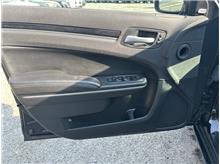 Vehicle Thumb #12