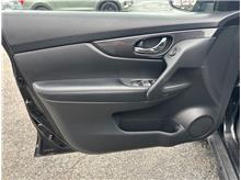 Vehicle Thumb #11