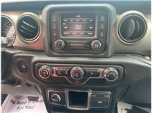 Vehicle Thumb #14