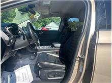 Vehicle Thumb #12