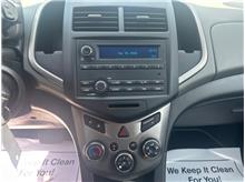 Vehicle Thumb #14