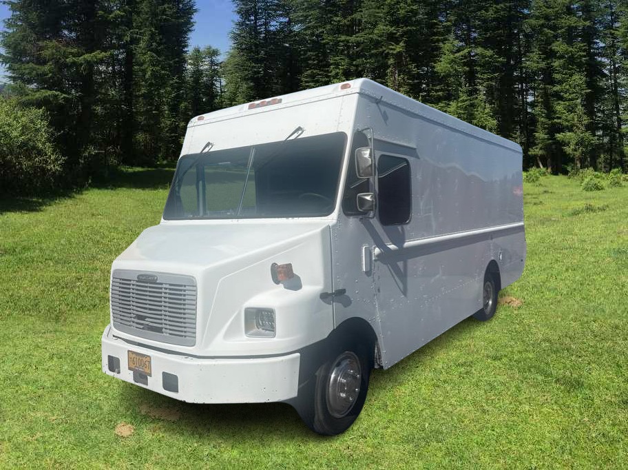 2004 Freightliner MT 45 Chassis from Paradise Auto Sales - Grants Pass