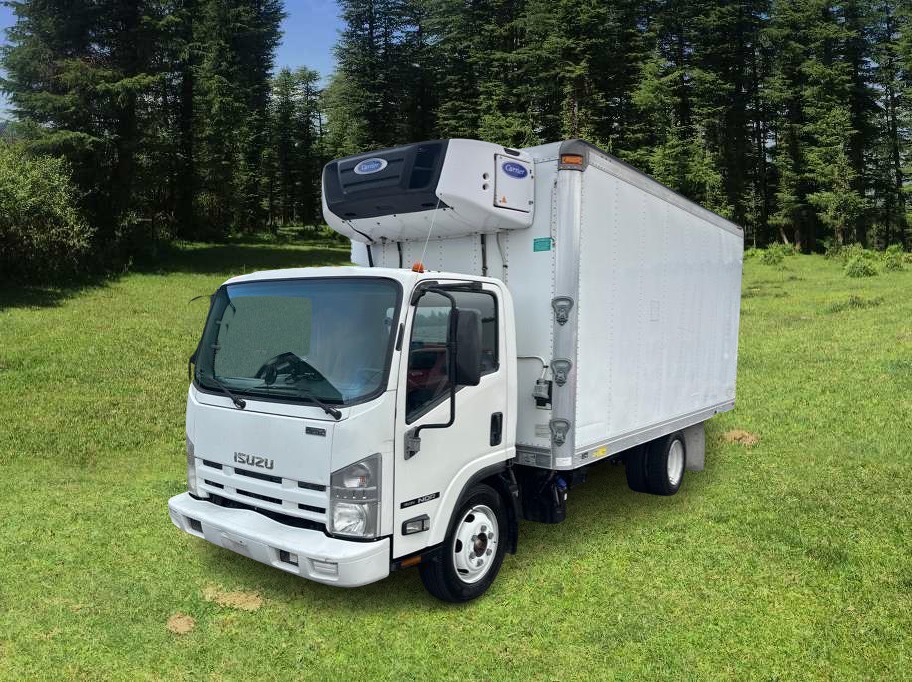 2014 Isuzu NQR/NRR from Paradise Auto Sales - Grants Pass