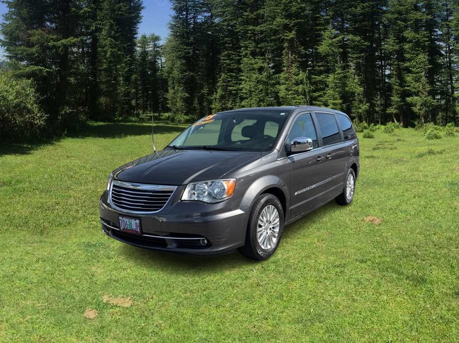 2015 Chrysler Town & Country from Paradise Auto Sales - Grants Pass