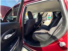 Vehicle Thumb #11