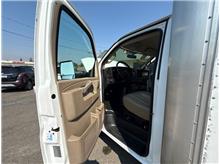 Vehicle Thumb #10