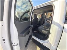 Vehicle Thumb #12