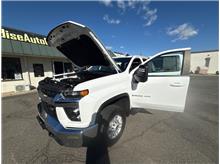 Vehicle Thumb #9